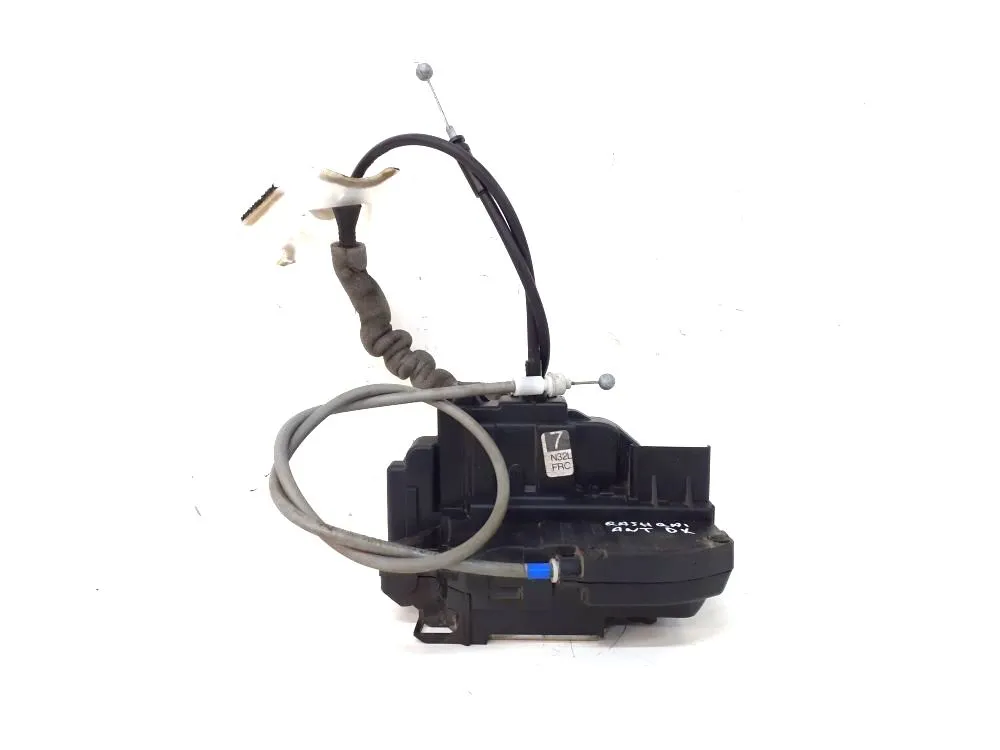 SERRATURA ANTERIORE SINISTRA con codice 80500JD900 da NISSAN Qashqai 2Â° Serie 1500 Diesel 78 (2010)