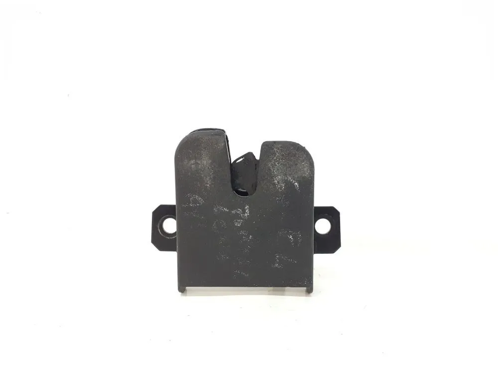 SERRATURA PORTELLONE POSTERIORE con codice 1J6827505B da VOLKSWAGEN Golf 4 Berlina (97>03) 1900 Diesel 74 (2003)