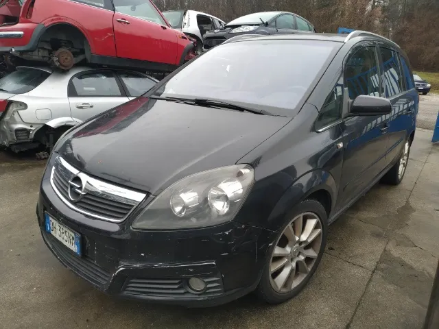COMPRESSORE CLIMA OPEL ZAFIRA 05>08