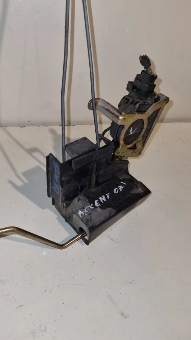 Serratura posteriore destra Hyundai Accent del 2007 1.5 Diesel