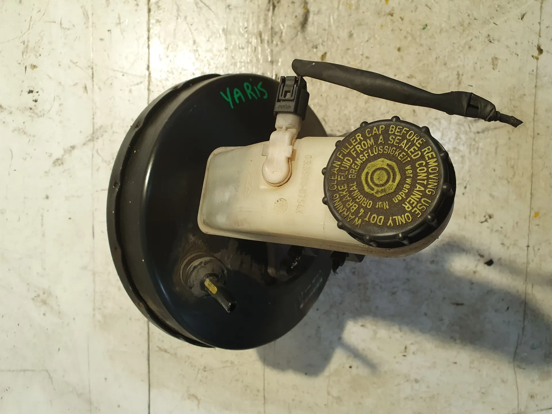 SERVOFRENO con codice 472000D170A / 03785432014 da TOYOTA Yaris Serie (08>11) 1000 Benzina (2009)