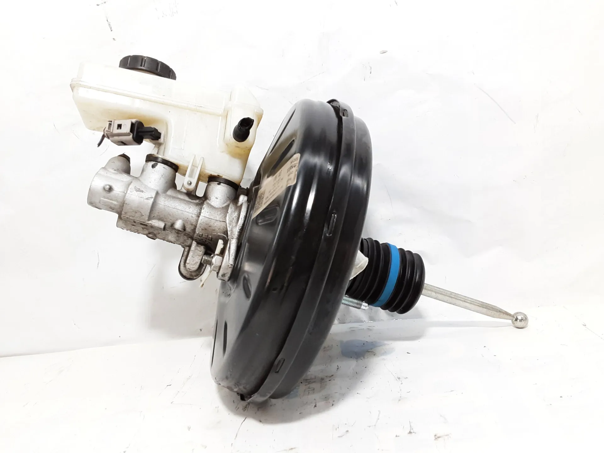 SERVOFRENO con codice 5Q1614105CM da VOLKSWAGEN Golf 7 Berlina (12>) 1600 Diesel 85 kW / 115 CV