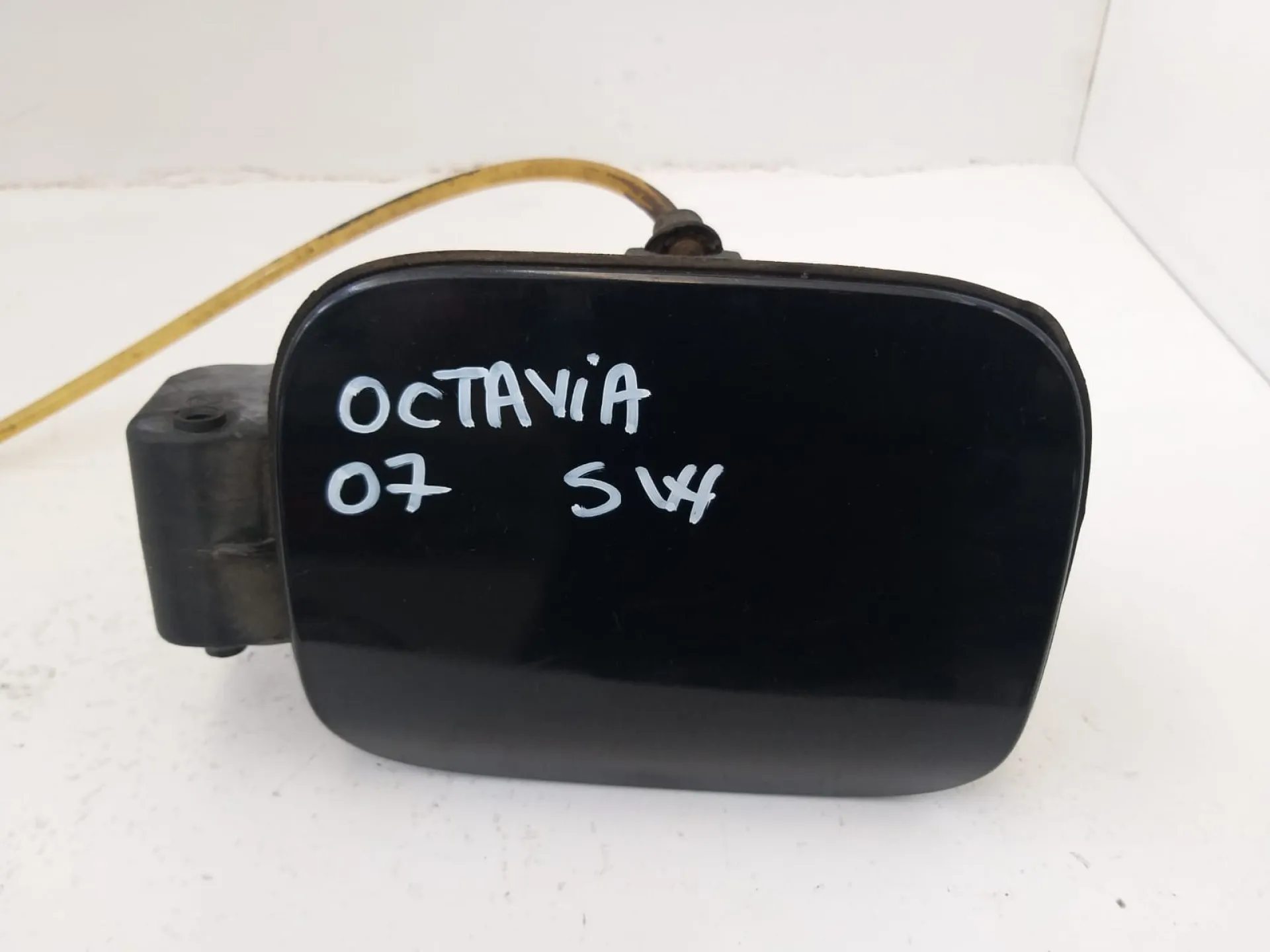 Sportellino carburante Skoda Octavia del 2007 1.9 Diesel