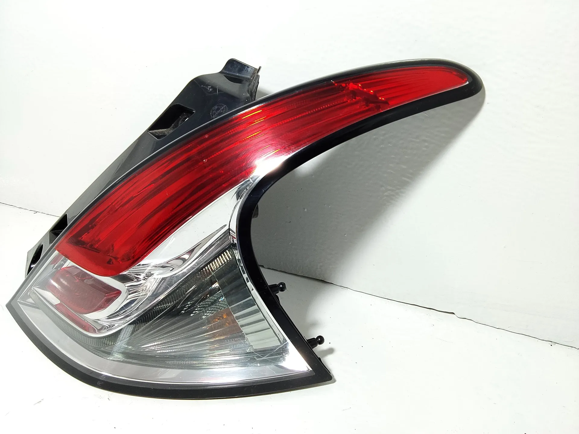 Fanale Posteriore Destro Per Y (2006-2011) - Compatibile Con Codici OEM 51786657/58, Plug & Play