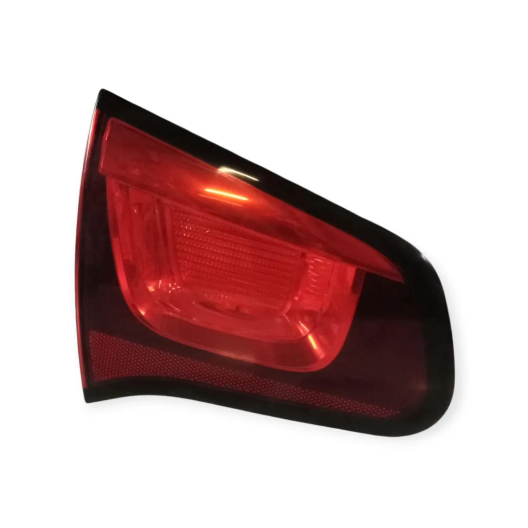 Far Posteriore Sx C3 Hatchback Fanale Posteriore Sinistro Per Citroën C3 ( 2002-2005) - Codice OE 6350Q3 Fanale Posteriore Citroen C3
