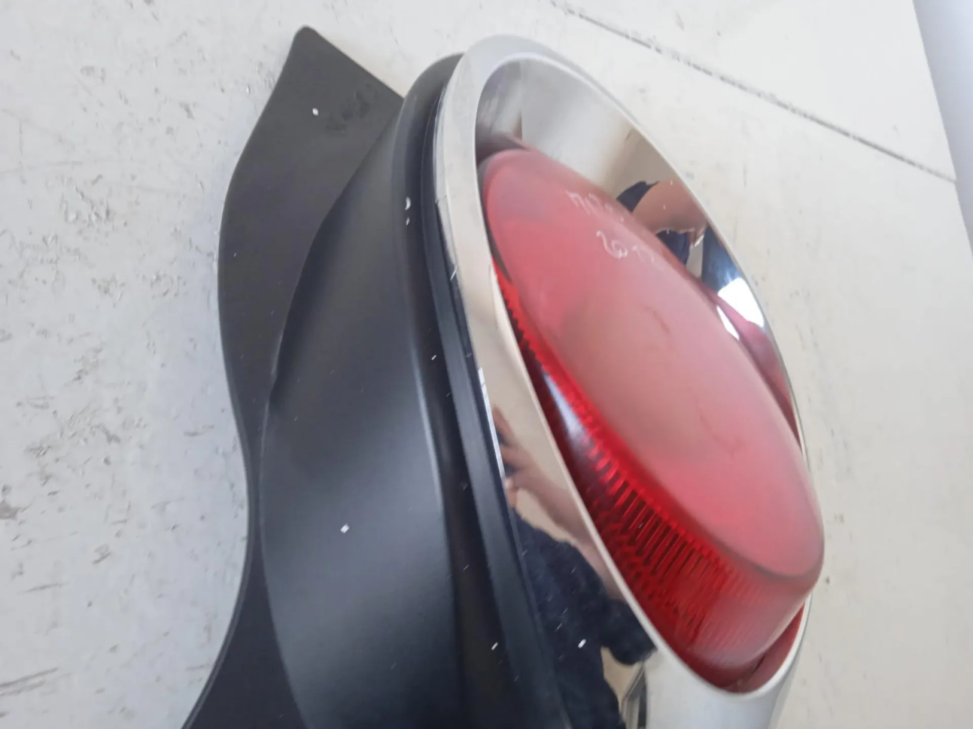 STOP FANALE POSTERIORE SINISTRO LATO GUIDA con codice 156085856 da ALFA ROMEO Mito Serie (955_) (08>) 1600 Diesel (2012)