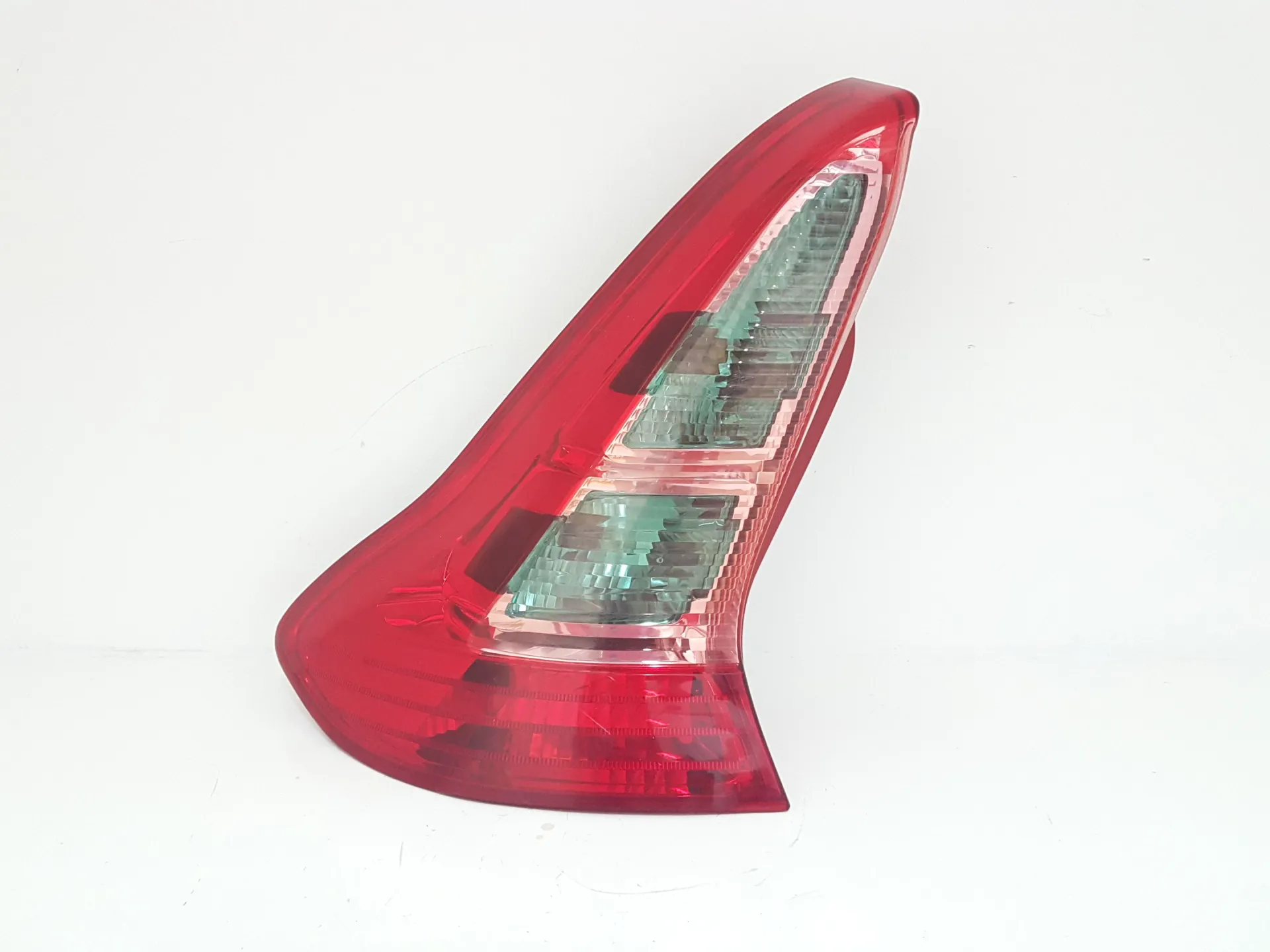 STOP FANALE POSTERIORE SINISTRO LATO GUIDA con codice 9646801777 da CITROEN C4 CoupÃ© 3P 1600 Diesel 80 (2008)