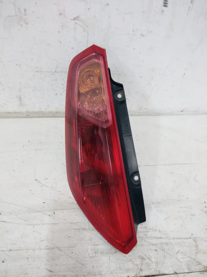27460102 / 51701589 / 453681 / 28026a STOP FANALE POSTERIORE SINISTRO LATO GUIDA FIAT Grande Punto 1Â° Serie 1300 Diesel (2007)