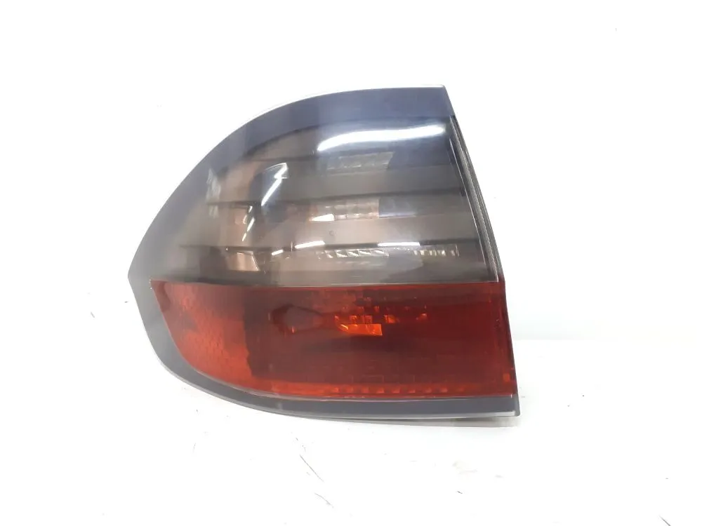STOP FANALE POSTERIORE SINISTRO LATO GUIDA con codice 1467473 da FORD S - Max Serie (06>14) 2000 Diesel 103 (2006)