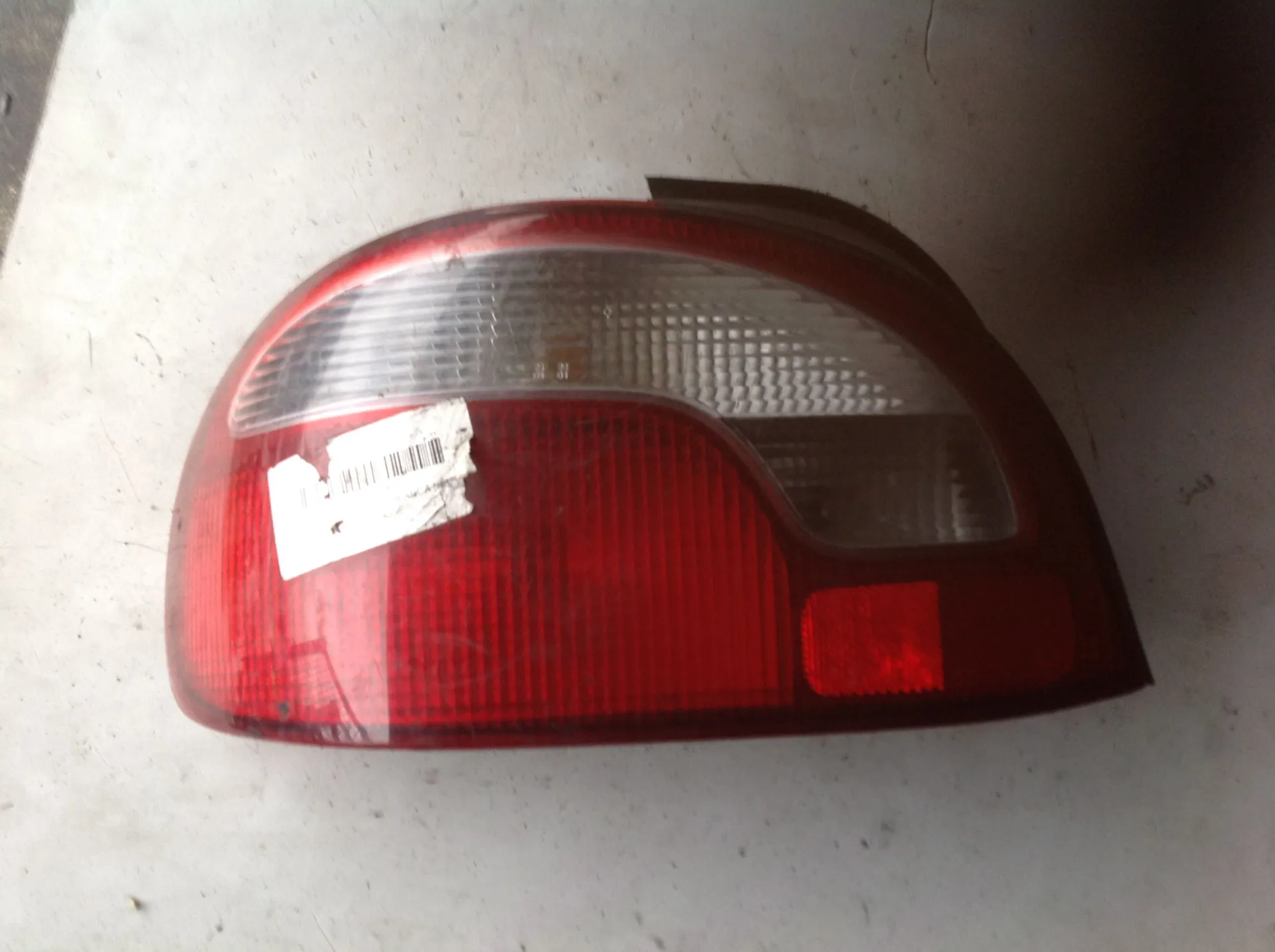 STOP FANALE POSTERIORE SINISTRO LATO GUIDA HYUNDAI Accent 2Â° Serie Benzina