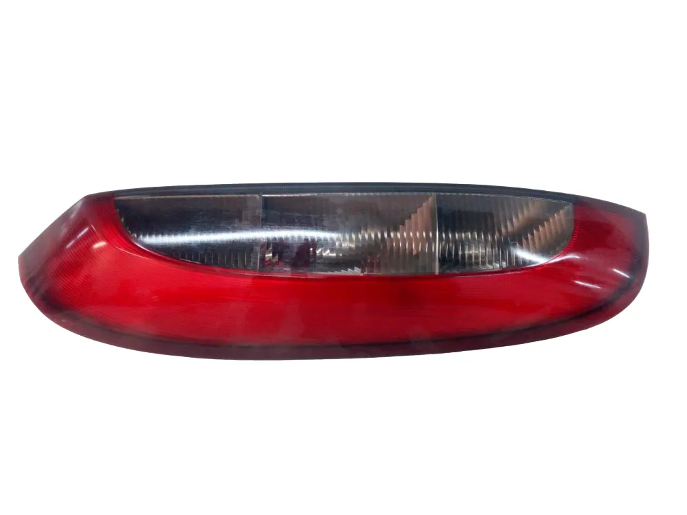 STOP FANALE POSTERIORE SINISTRO LATO GUIDA con codice 1222057 da OPEL Corsa C 5P 2Â° Serie 1300 Diesel 51 con codice motore Z13DT (2004)