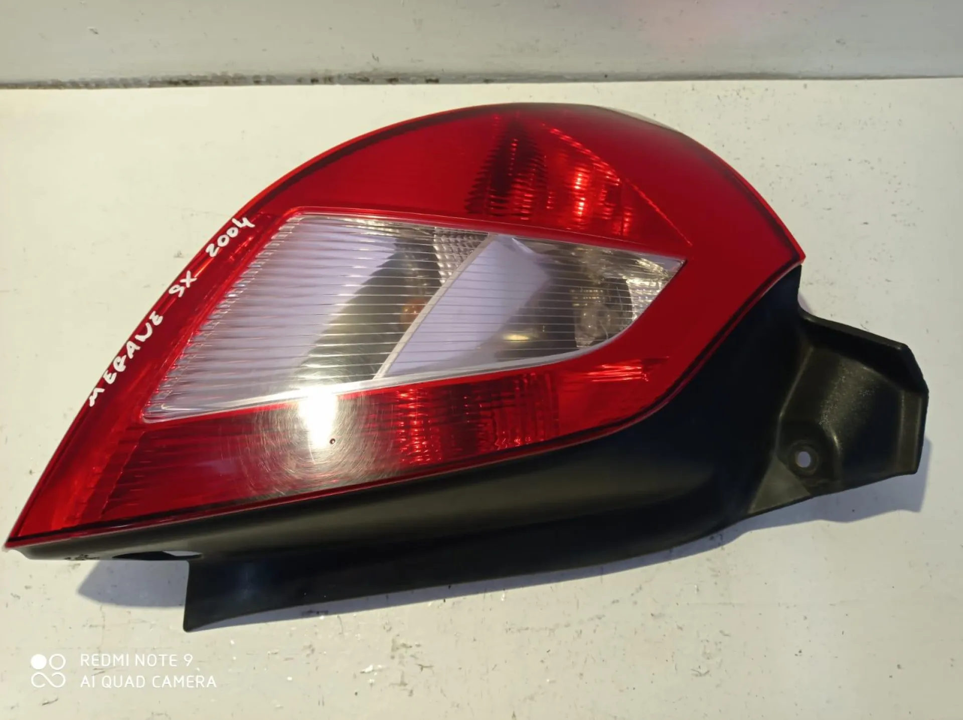 STOP FANALE POSTERIORE SINISTRO LATO GUIDA RENAULT Megane ll Serie (02>06) 1900 Diesel (2004)