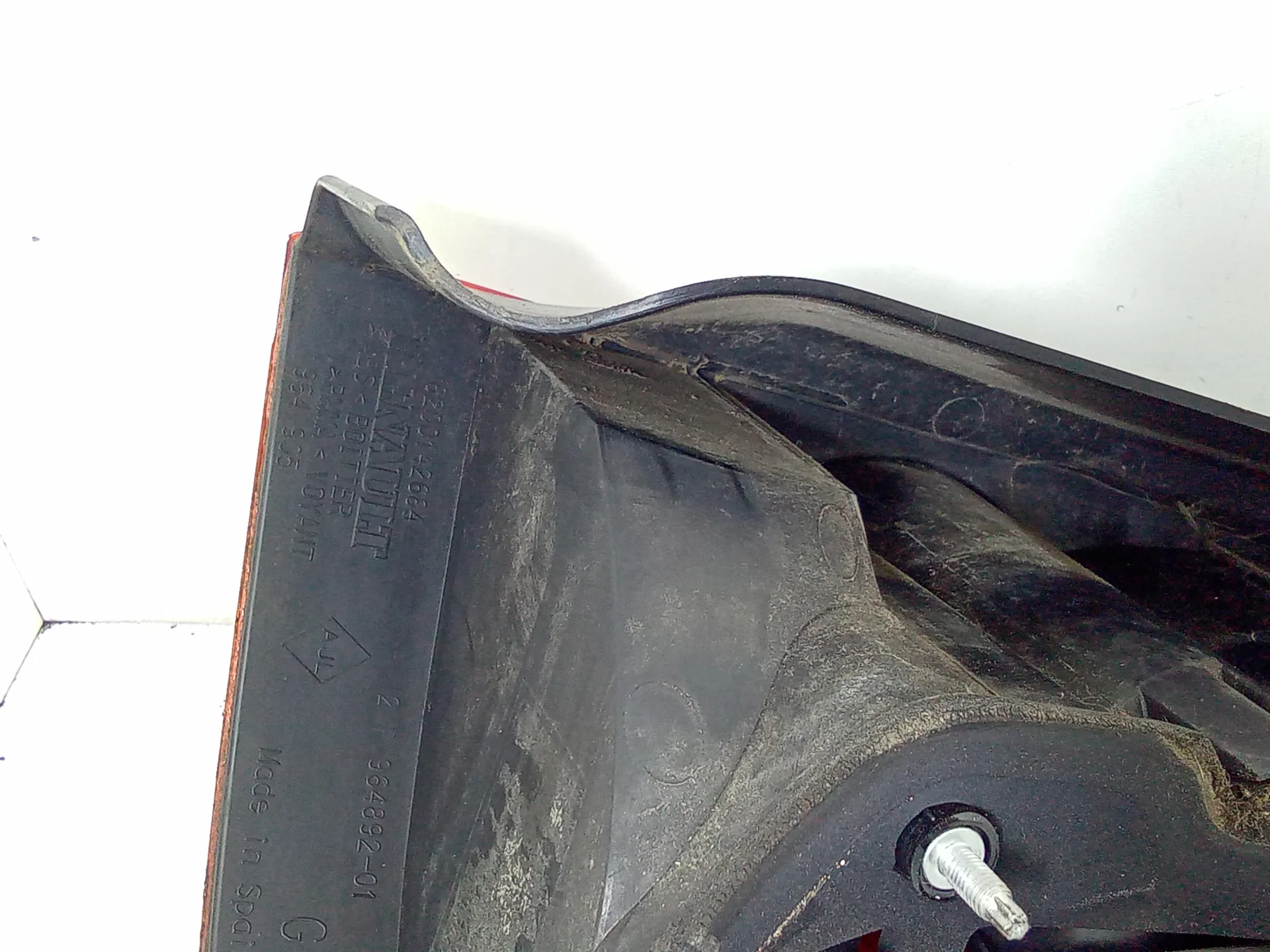 STOP FANALE POSTERIORE SINISTRO LATO GUIDA con codice 8200142684 da RENAULT Megane ll Serie (02>06) (2005)