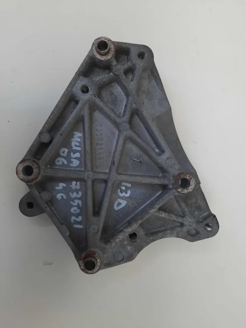 Supporto alternatore Lancia Musa del 2006 1.3 Diesel CODICE RICAMBIO : 73502146