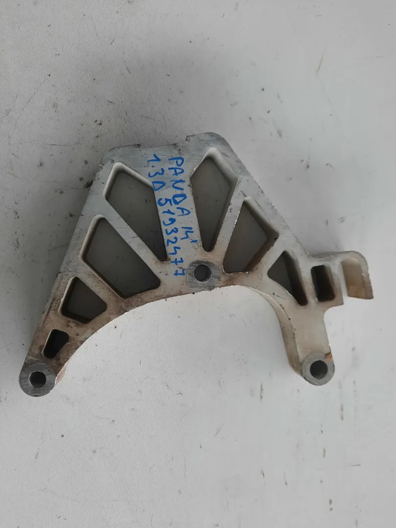 Supporto Cambio Fiat Panda 1.3 MT Diesel 2016 CODICE RICAMBIO : 51932477