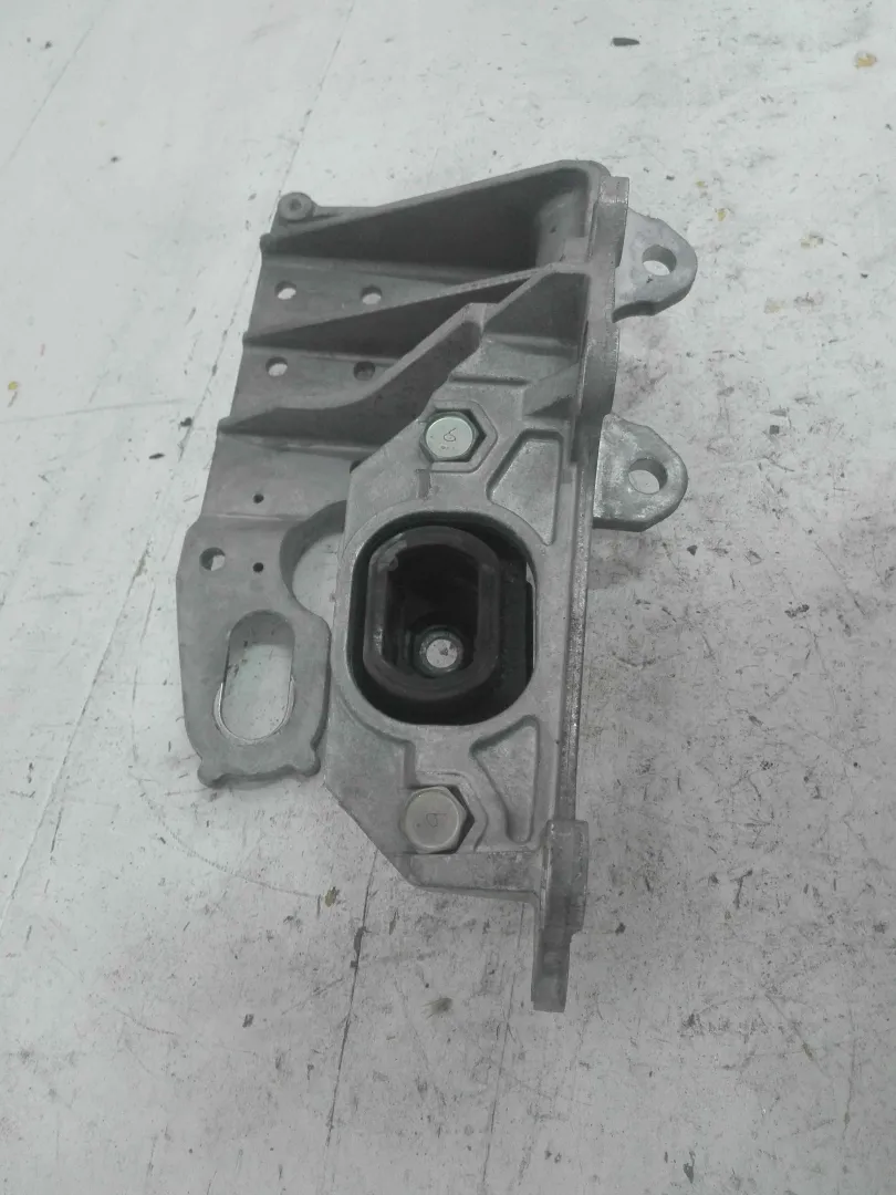 SUPPORTO MOTORE NISSAN Qashqai +2 1500 Diesel (2012)