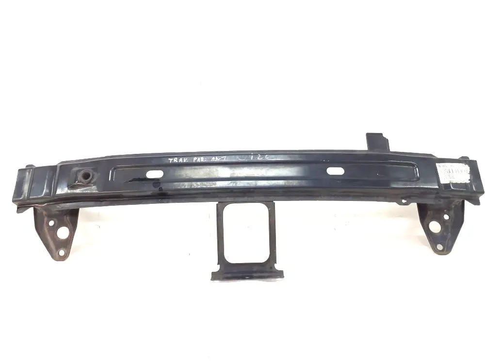 TRAVERSA PARAURTI ANTERIORE con codice 865301J000 da HYUNDAI i20 1° Serie (08>14)