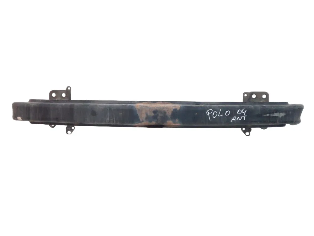 TRAVERSA PARAURTI ANTERIORE con codice 6Q0807109D da VOLKSWAGEN Polo 4° Serie 1200 Benzina 47 con codice motore AZQ/AZQ (2004)