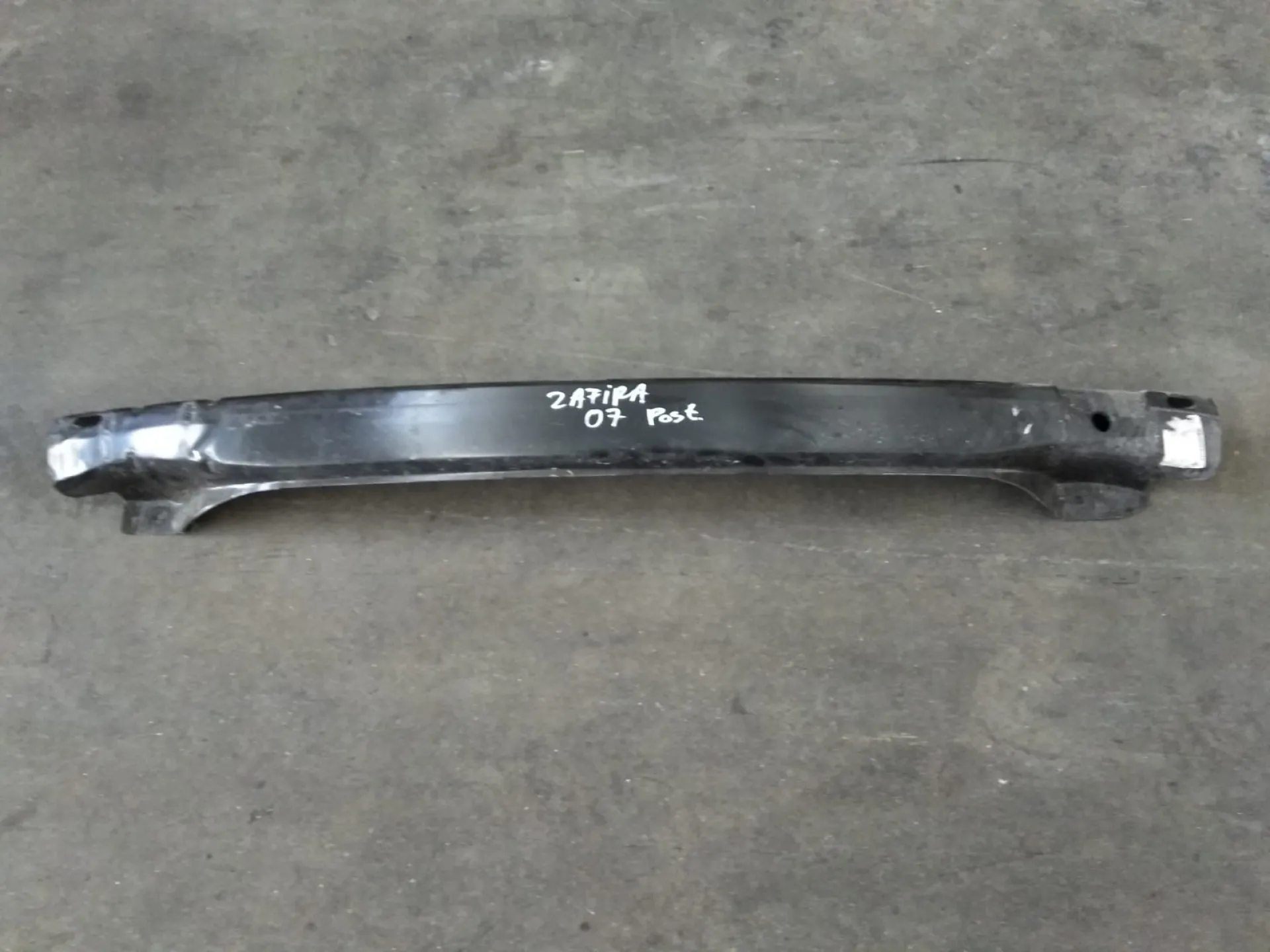 Traversa paraurti posteriore Opel Zafira del 2007