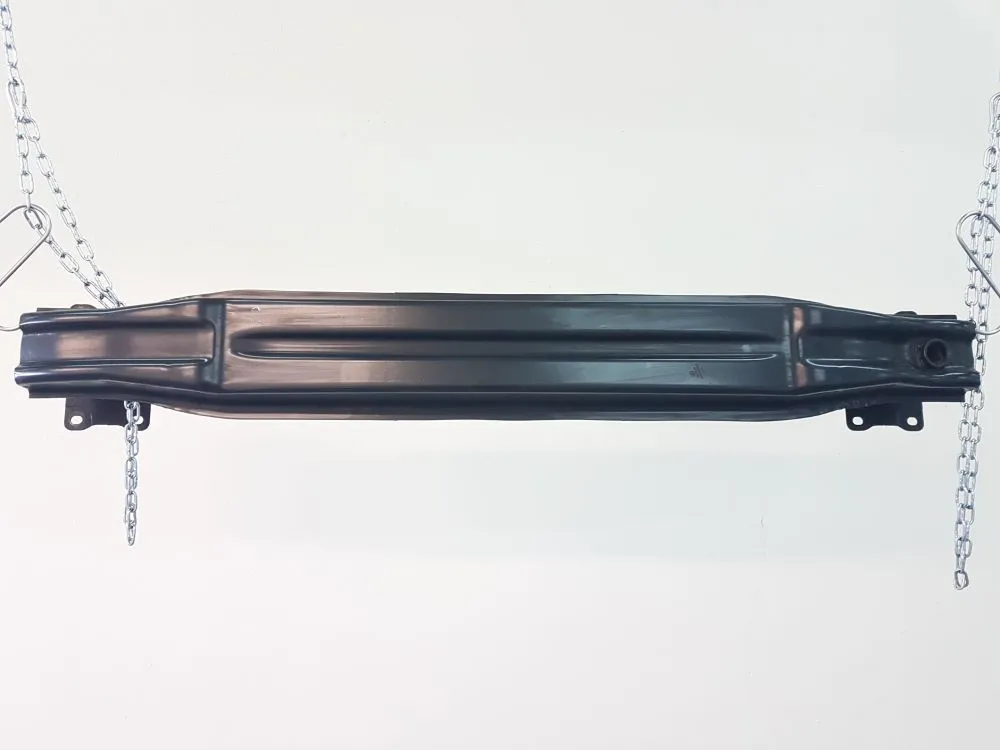 TRAVERSA PARAURTI POSTERIORE con codice 5G0807305B da VOLKSWAGEN Golf 7 Berlina (12>) 1400 Benzina 92 (2016)