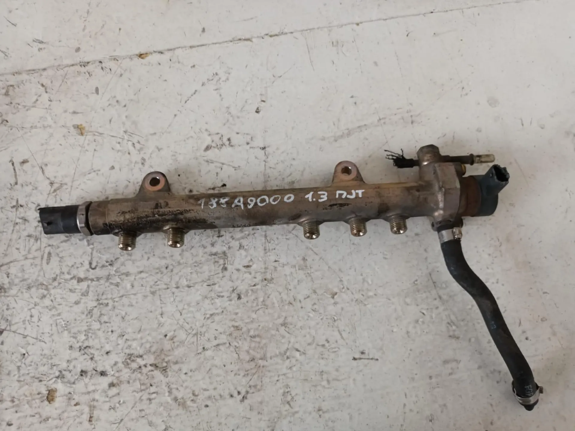 TUBI DI RITORNO DEL CARBURANTE INIETTORI con codice 0445214044 da LANCIA Musa 1Â° Serie 1300 Diesel con codice motore 188A9000 (2007)
