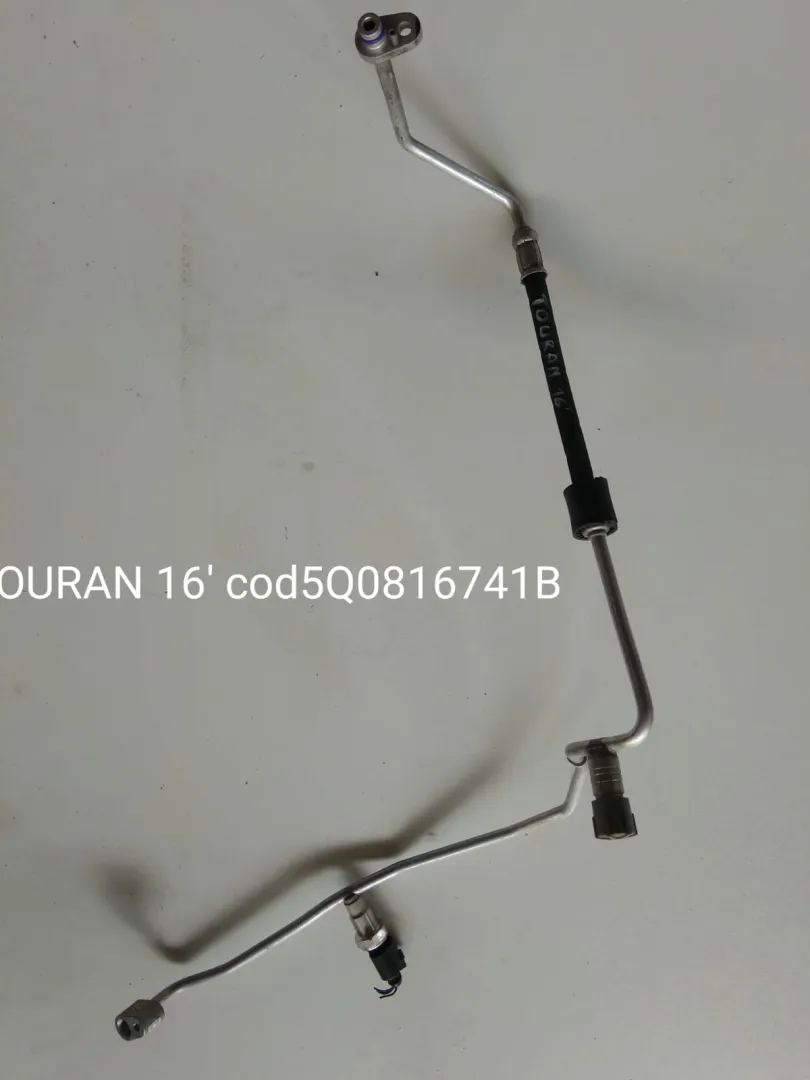 Tubo clima Volkswagen Touran del 2016 CODICE RICAMBIO : 5Q0816741B