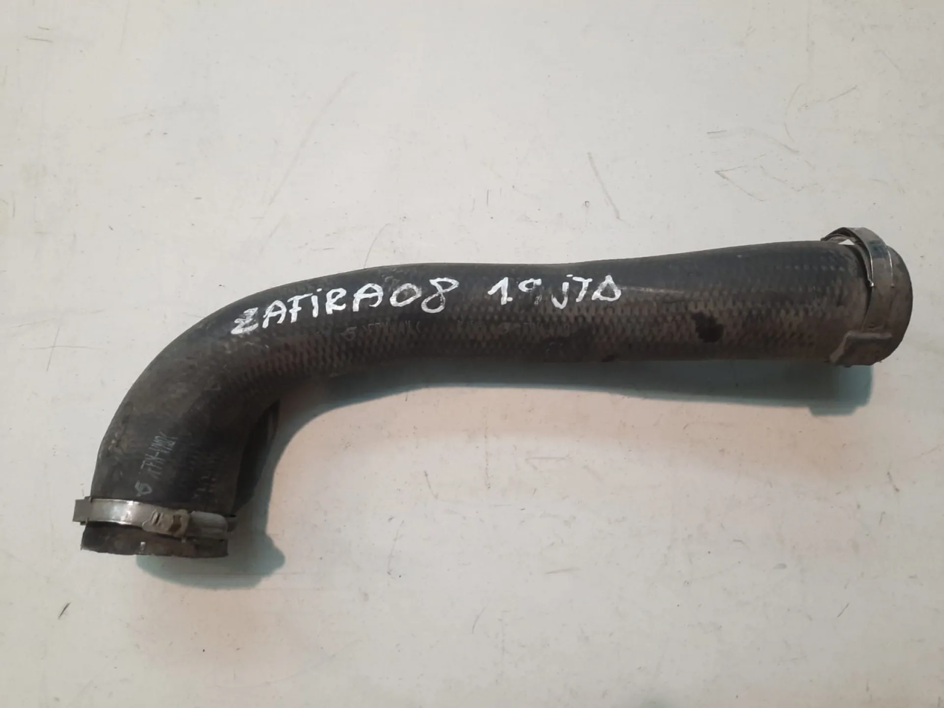 Tubo intercooler Opel Zafira 1.9 D del 2008