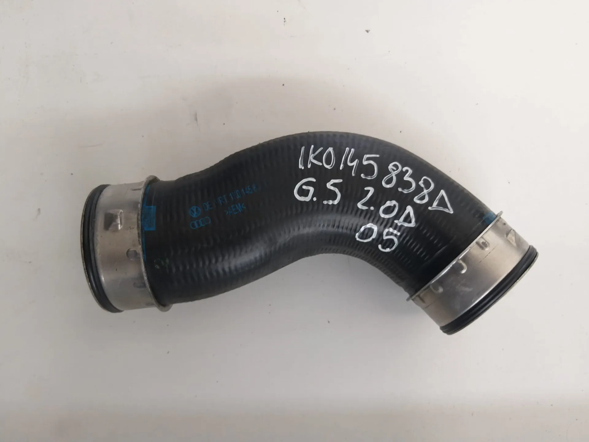 Tubo intercooler VW Golf 2.0 D del 2005 CODICE RICAMBIO : 1K0145838D