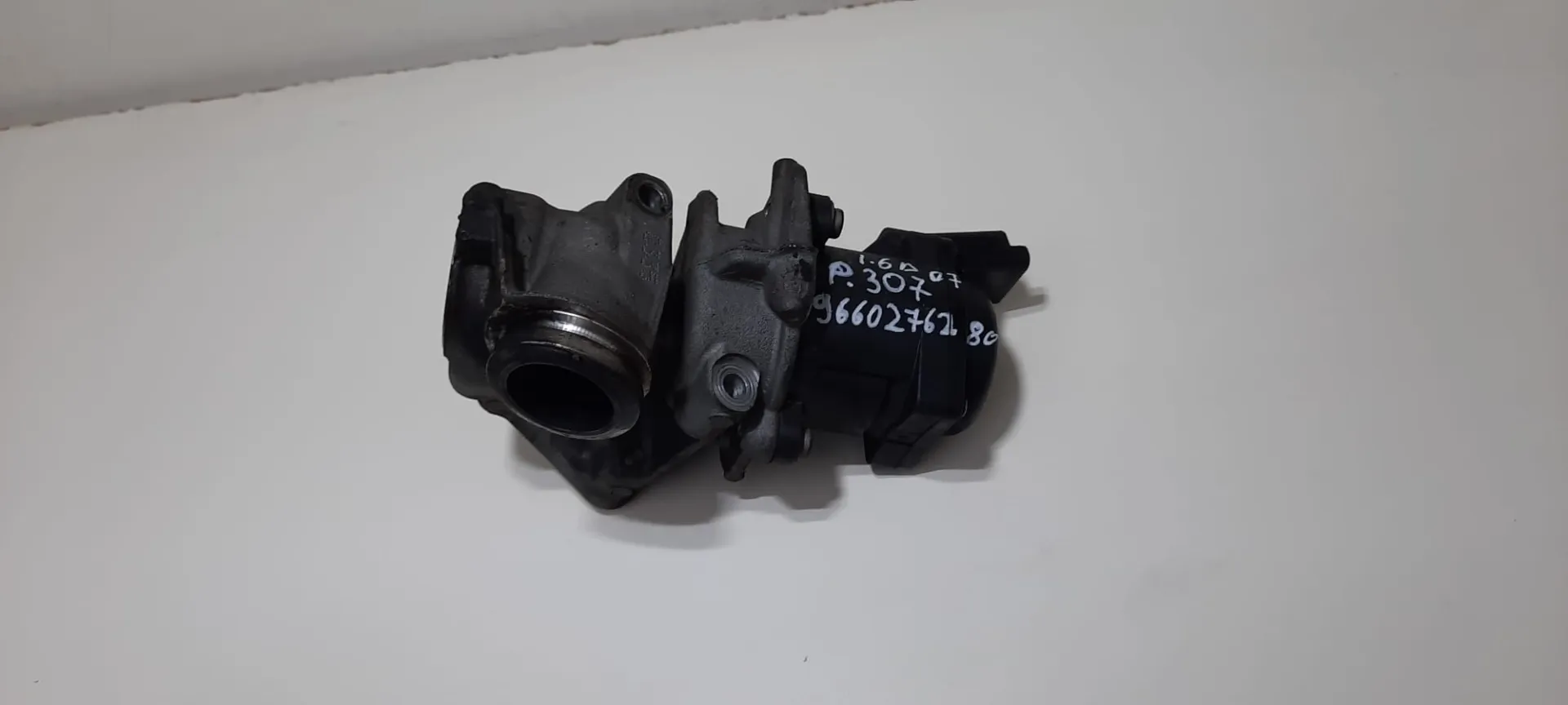 Valvola EGR Peugeot 307 del 2007 1.6 Diesel CODICE RICAMBIO : 9660276280