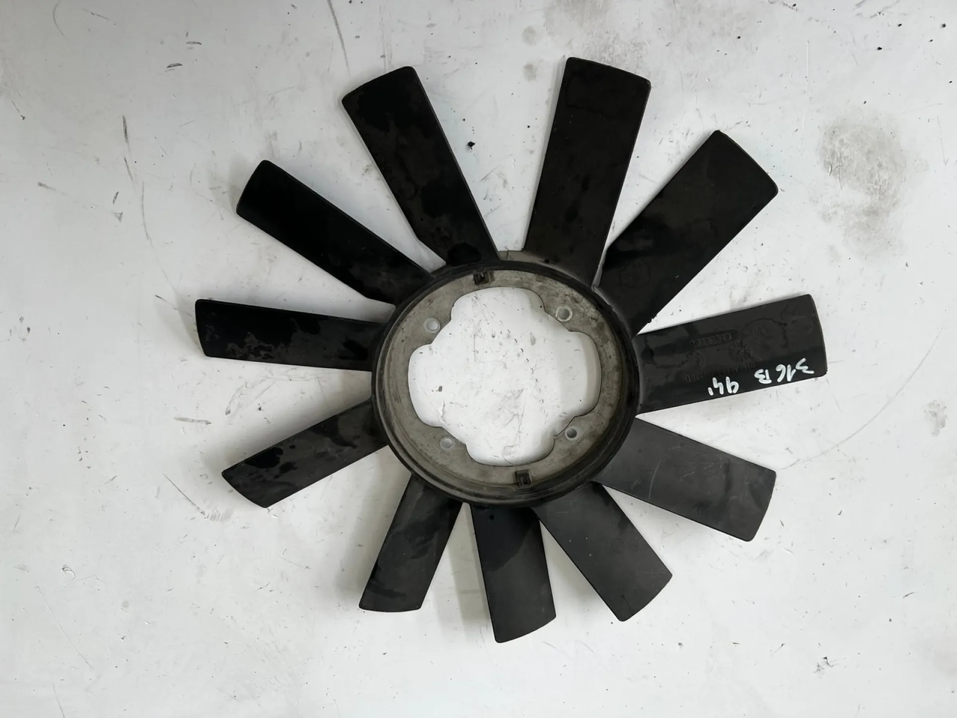 Ventola radiatore BMW E36 1.6 B del 1993