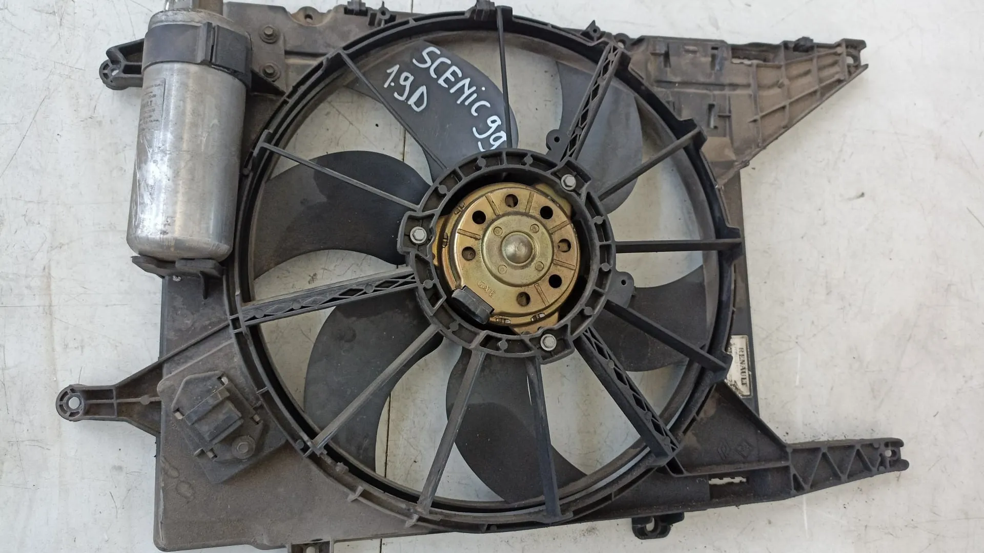 Ventola radiatore Renault Scenic 1.9 D del 1998