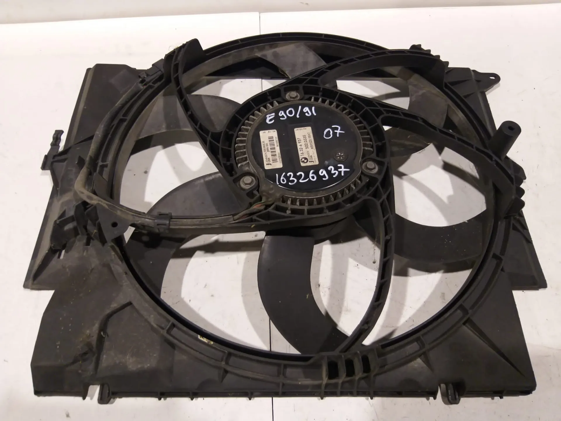 Ventola raffreddamento BMW Serie 3 E90/91 2.0 D del 2007 CODICE RICAMBIO : 16326937