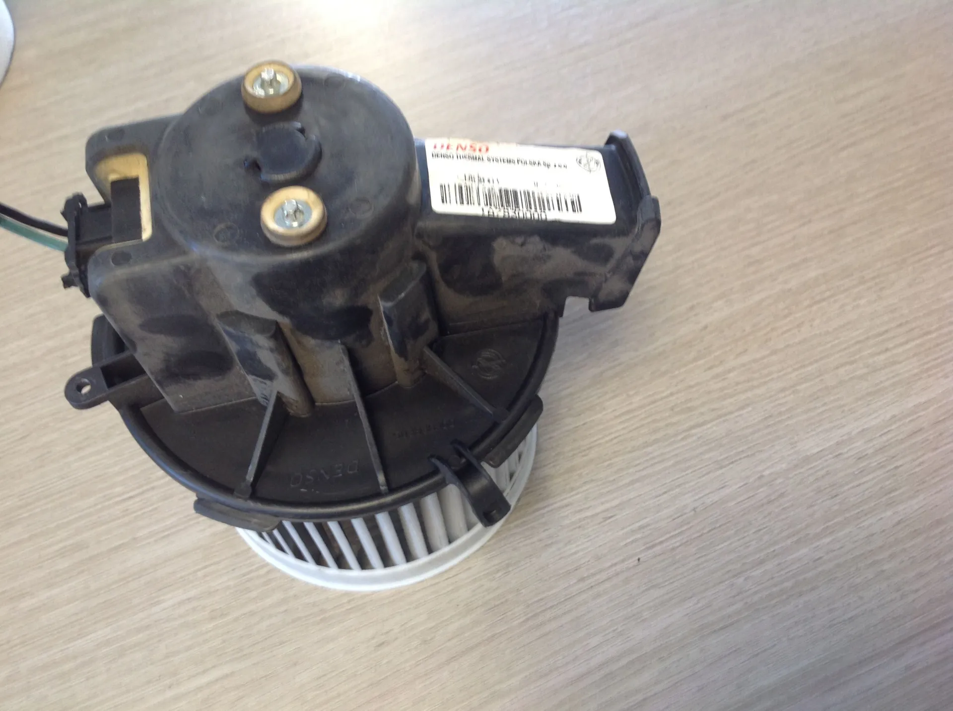 VENTOLA RISCALDAMENTO con codice 503930100 da FIAT Panda 2Â° Serie Benzina (2010)