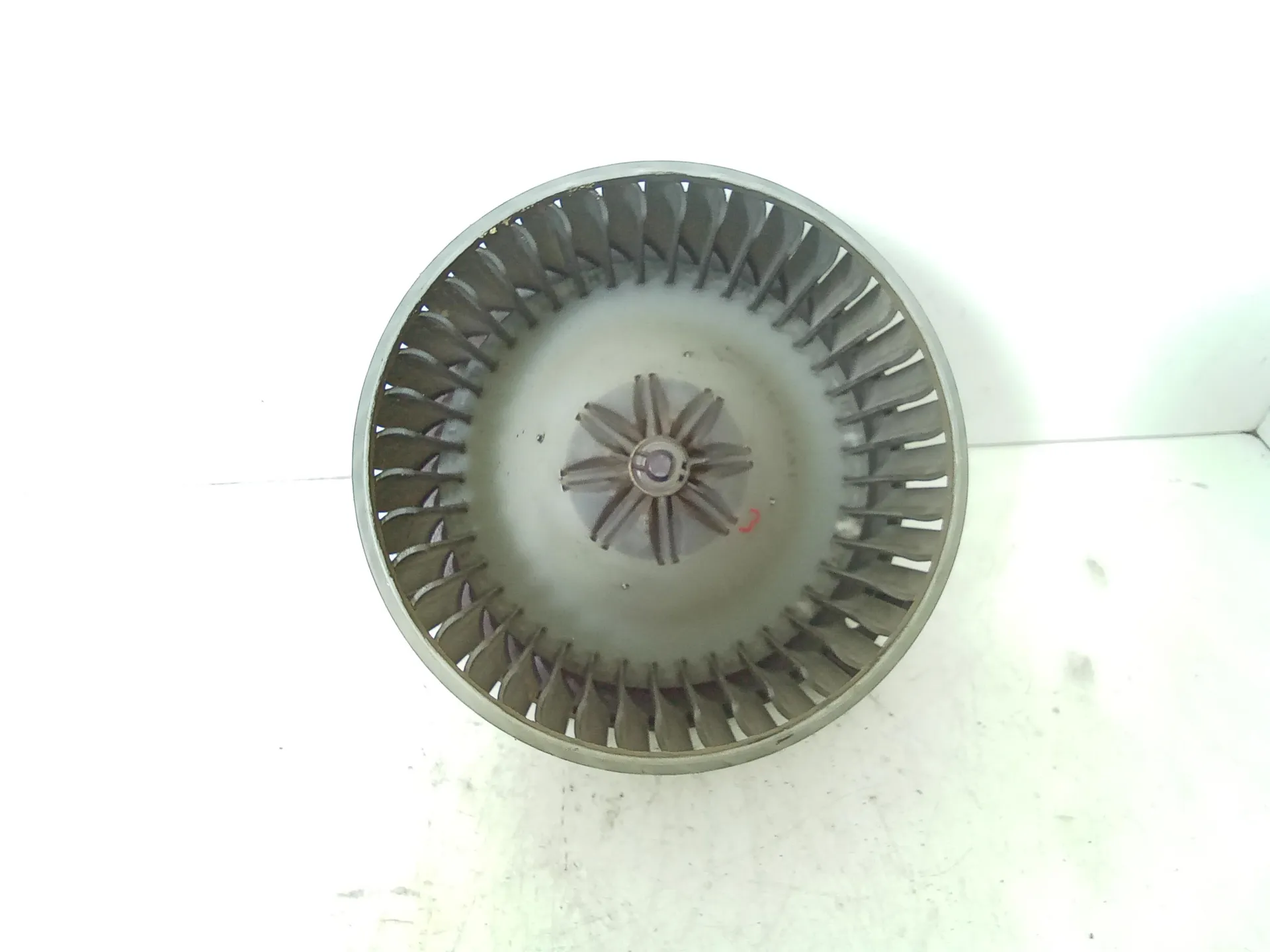 VENTOLA RISCALDAMENTO con codice 0130101601 da TOYOTA Corolla Berlina 3Â° Serie 3-5P 2000 Diesel (2004)
