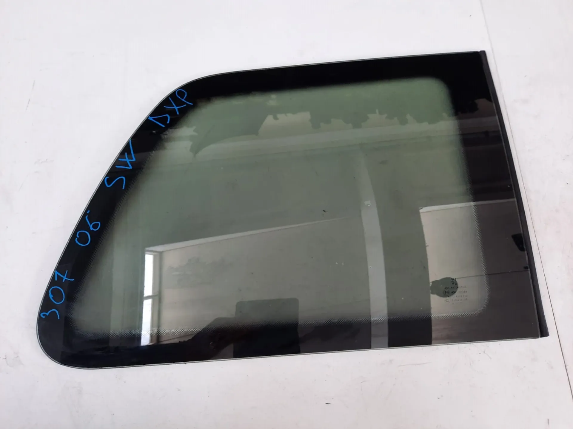 Vetro fisso posteriore destro Peugeot 307 SW 1.6 D del 2006