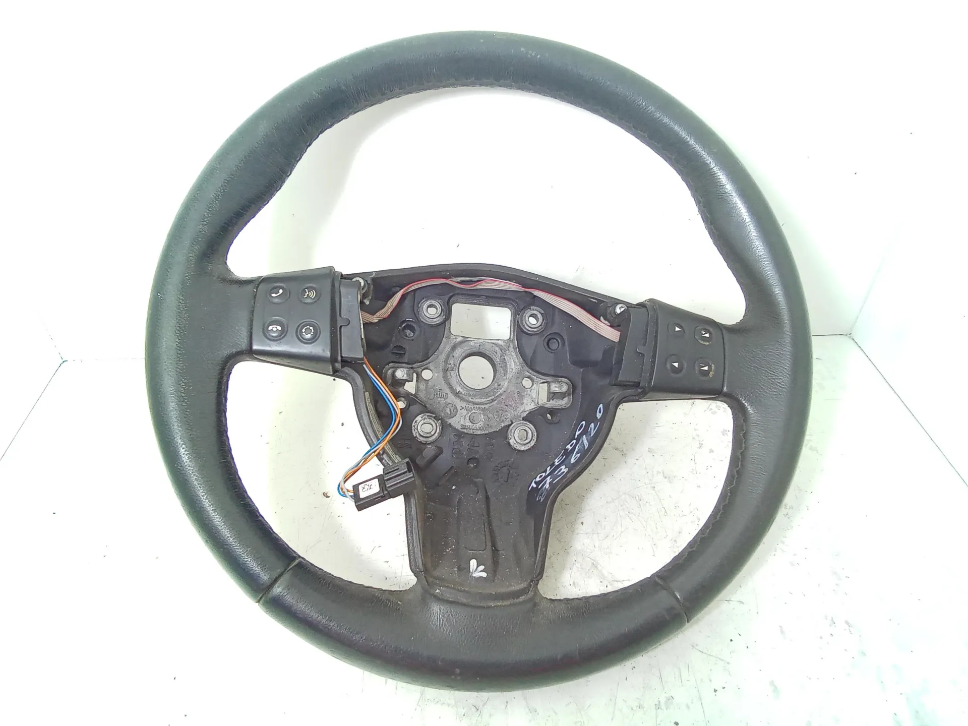 VOLANTE con codice 5p0419091c da SEAT Toledo 4Â° Serie 1900 Diesel 77 kW / 105 CV (2005)