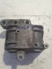SUPPORTO MOTORE con codice 1K0199262 da VOLKSWAGEN Golf 5 Berlina (03>08) 2000 Diesel (2005)